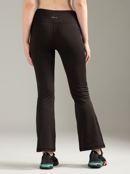 Super Flare Pants in Black