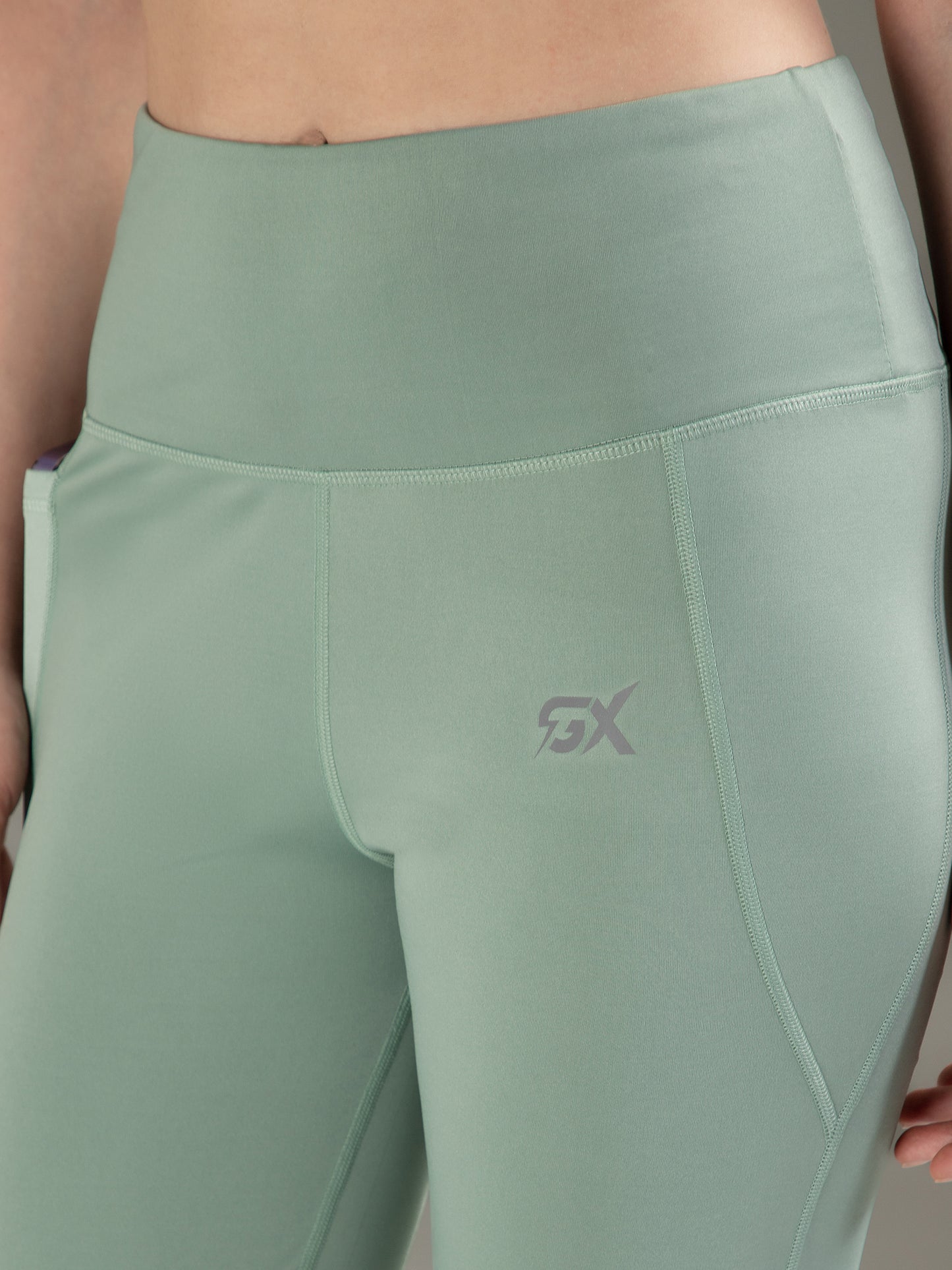 Super Flare Pants in Pista